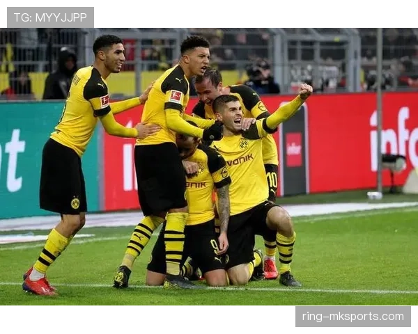 多特蒙德新防守体系初显成效，球队状态回升全力冲击联赛冠军