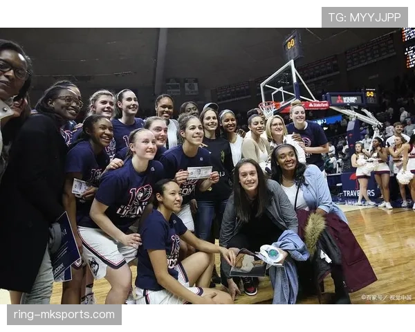 巴西队阵容大变革，新星稳健表现引爆球迷热议